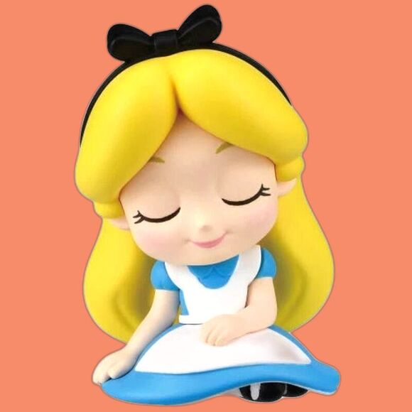 Disney Other - Disney Alice in wonderland figurine